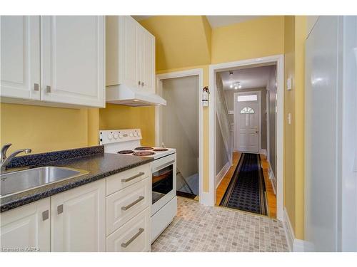 519 Albert Street, Kingston, ON - Indoor Photo Showing Kitchen