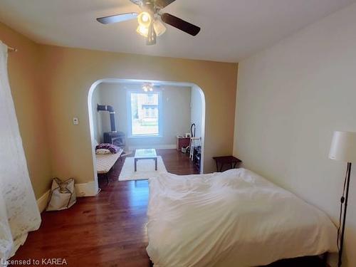 40 Ordnance Street, Kingston, ON - Indoor Photo Showing Bedroom