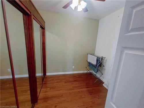 40 Ordnance Street, Kingston, ON - Indoor Photo Showing Other Room