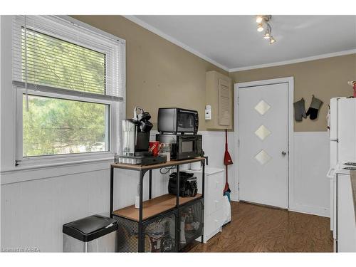 87 Kingscourt Avenue, Kingston, ON - Indoor Photo Showing Other Room