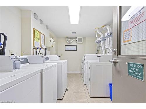 101-573 Armstrong Road, Kingston, ON - Indoor Photo Showing Laundry Room