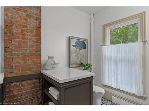 151 Montreal Street, Kingston, ON - Indoor Photo Showing Other Room