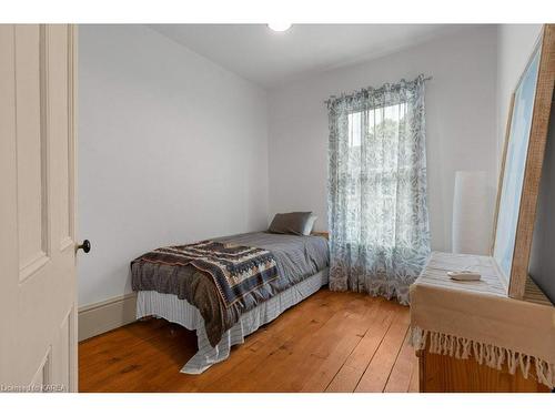 151 Montreal Street, Kingston, ON - Indoor Photo Showing Bedroom