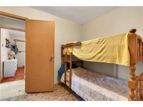 788 River Styx Lane, Kingston, ON - Indoor Photo Showing Bedroom