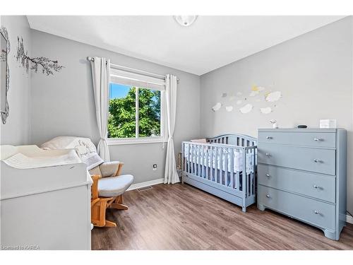 450 Laura Avenue, Kingston, ON - Indoor Photo Showing Bedroom