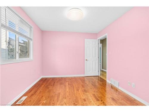 932 Ringstead Street, Kingston, ON - Indoor Photo Showing Other Room