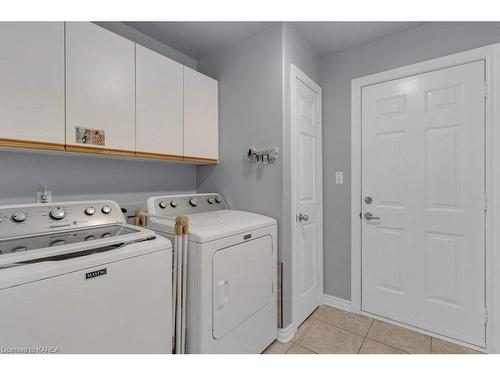 888 Ringstead Street, Kingston, ON - Indoor Photo Showing Laundry Room