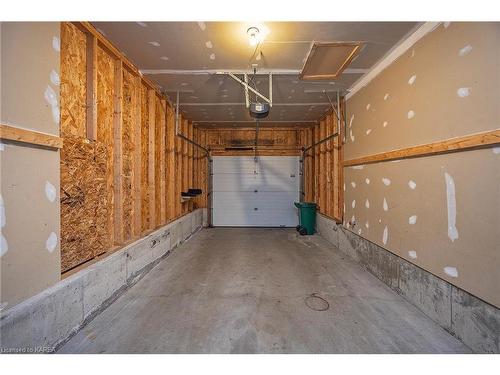 967 Ringstead Street, Kingston, ON - Indoor Photo Showing Garage