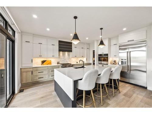 832 Windermere Drive, Kingston, ON - Indoor Photo Showing Kitchen With Upgraded Kitchen