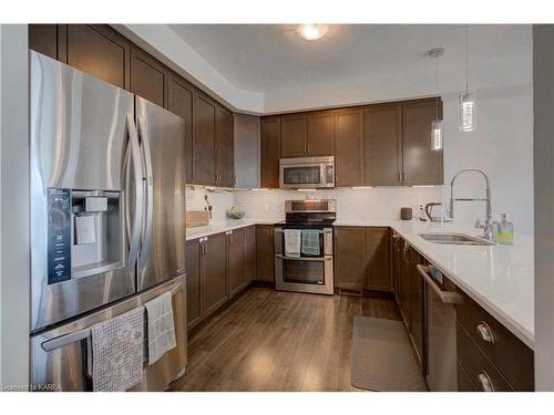 716 Newmarket Lane Lane, Kingston, ON - Indoor Photo Showing Kitchen With Stainless Steel Kitchen With Upgraded Kitchen