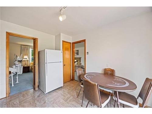 226 Welborne Avenue, Kingston, ON - Indoor Photo Showing Dining Room