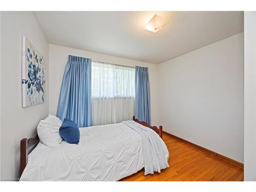 226 Welborne Avenue, Kingston, ON - Indoor Photo Showing Bedroom