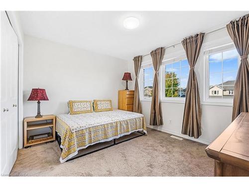 2166 Swanfield Street, Kingston, ON - Indoor Photo Showing Bedroom