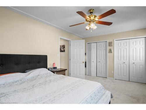 1289 Birchwood Drive, Kingston, ON - Indoor Photo Showing Bedroom