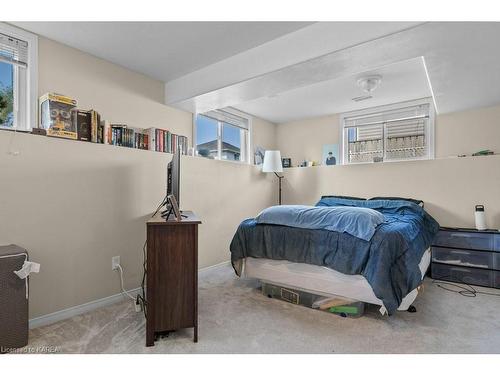 1289 Birchwood Drive, Kingston, ON - Indoor Photo Showing Bedroom