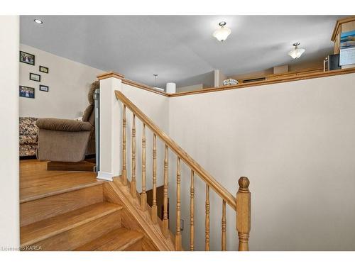 1289 Birchwood Drive, Kingston, ON - Indoor Photo Showing Other Room