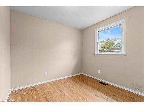 135 Elm Street, Gananoque, ON - Indoor Photo Showing Other Room