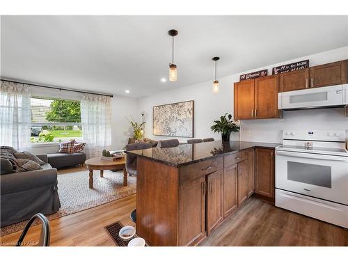 784 Downing Street, Kingston, ON - Indoor Photo Showing Kitchen