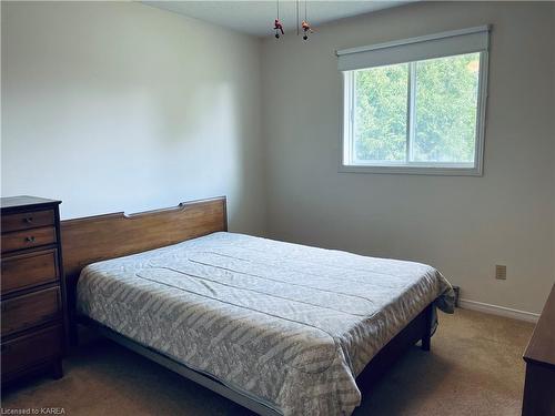 1728 Floyd Avenue, Kingston, ON - Indoor Photo Showing Bedroom