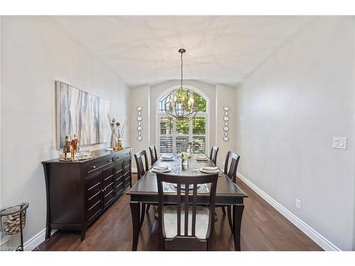 1231 Lisbon Place, Kingston, ON - Indoor Photo Showing Dining Room