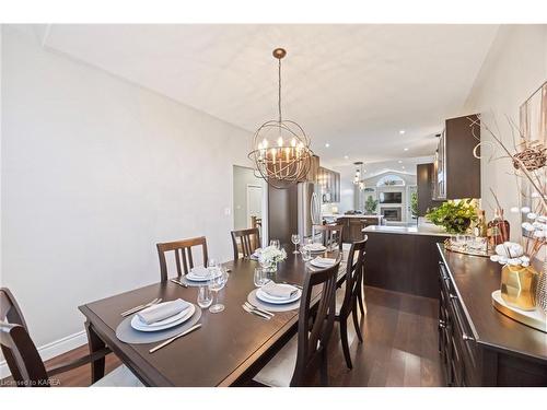 1231 Lisbon Place, Kingston, ON - Indoor Photo Showing Dining Room