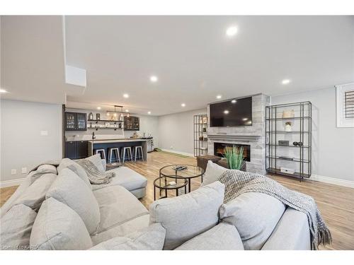 1231 Lisbon Place, Kingston, ON - Indoor Photo Showing Living Room With Fireplace