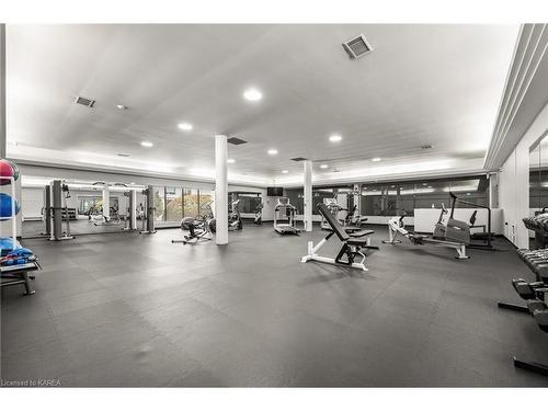 5-111 Echo Drive, Ottawa, ON - Indoor Photo Showing Gym Room