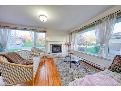 220 Indian Road, Kingston, ON - Indoor Photo Showing Living Room With Fireplace