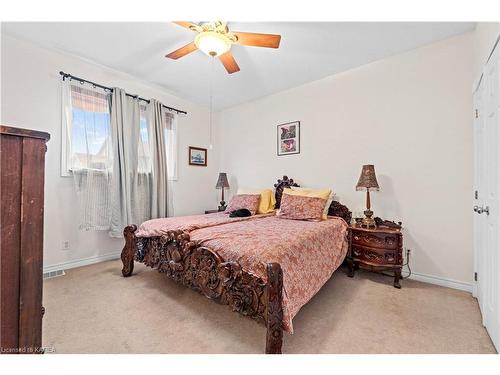 1220 Cyprus Road, Kingston, ON - Indoor Photo Showing Bedroom