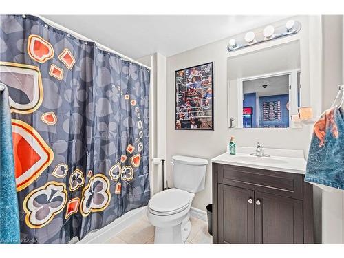 1163 Horizon Drive, Kingston, ON - Indoor Photo Showing Bathroom