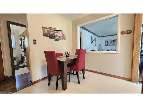 180 Hawthorne Avenue, Kingston, ON - Indoor Photo Showing Dining Room