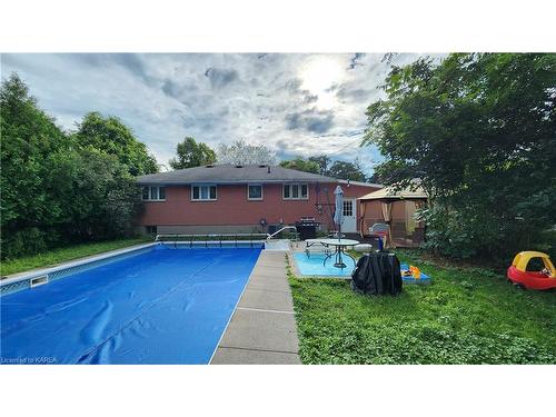 180 Hawthorne Avenue, Kingston, ON - Outdoor With In Ground Pool With Backyard