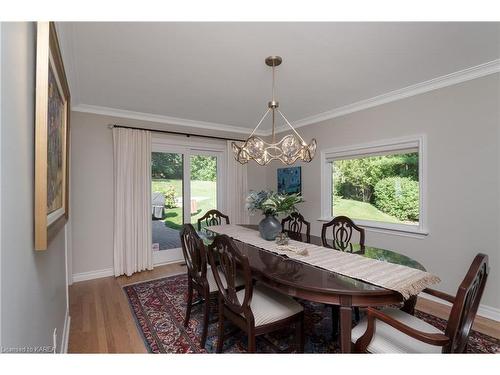 37 Faircrest Boulevard, Kingston, ON - Indoor Photo Showing Dining Room