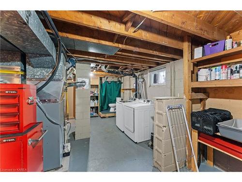 282 Lakeview Avenue, Kingston, ON - Indoor Photo Showing Laundry Room