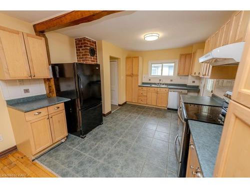 901 Division St Street, Kingston, ON - Indoor Photo Showing Kitchen With Double Sink