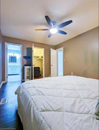 714 Portsmouth Avenue, Kingston, ON - Indoor Photo Showing Bedroom