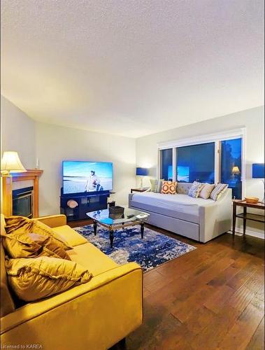 714 Portsmouth Avenue, Kingston, ON - Indoor Photo Showing Bedroom