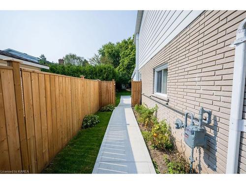 297 Donell Court, Kingston, ON - Outdoor