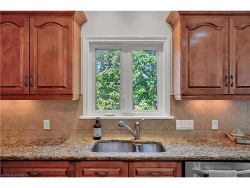 1090 Fawn Court, Kingston, ON - Indoor Photo Showing Kitchen With Double Sink