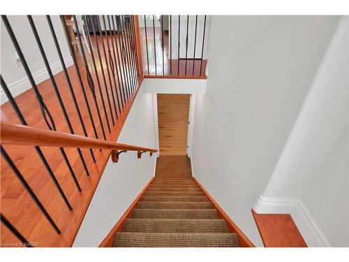 1090 Fawn Court, Kingston, ON - Indoor Photo Showing Other Room