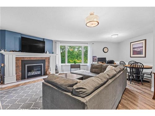 324 Church Street, Napanee, ON - Indoor Photo Showing Living Room With Fireplace