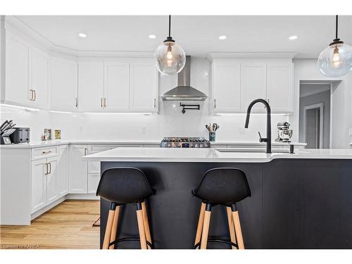 324 Church Street, Napanee, ON - Indoor Photo Showing Kitchen With Upgraded Kitchen