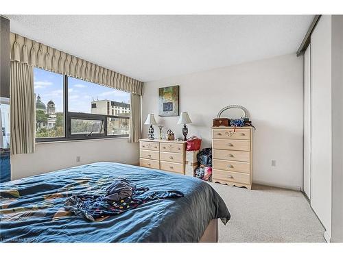 309-165 Ontario Street, Kingston, ON - Indoor Photo Showing Bedroom