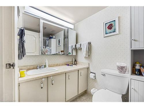 309-165 Ontario Street, Kingston, ON - Indoor Photo Showing Bathroom