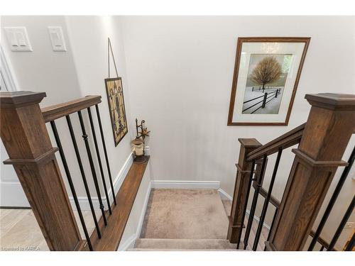 189 Pauline Tom Avenue, Kingston, ON - Indoor Photo Showing Other Room