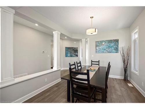 815 Riverview Way, Kingston, ON - Indoor Photo Showing Dining Room