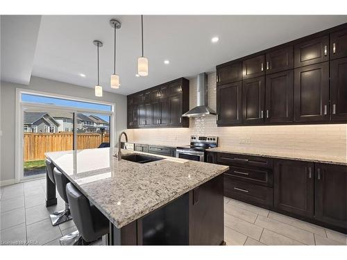 815 Riverview Way, Kingston, ON - Indoor Photo Showing Kitchen With Double Sink With Upgraded Kitchen