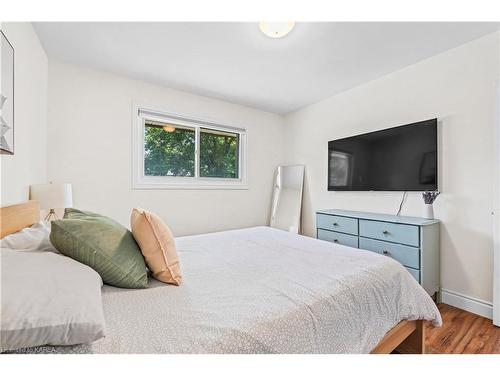 329 Arrowhead Place, Kingston, ON - Indoor Photo Showing Bedroom