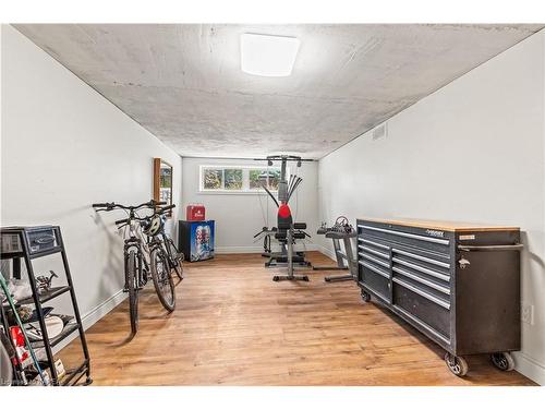 329 Arrowhead Place, Kingston, ON - Indoor Photo Showing Gym Room