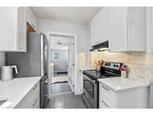 172 Toronto Street, Kingston, ON - Indoor Photo Showing Kitchen